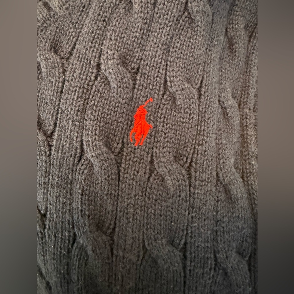 Polo by Ralph Lauren Boys Cable-Knit Cotton Sweater Vest. Size 7. - Picture 3 of 6